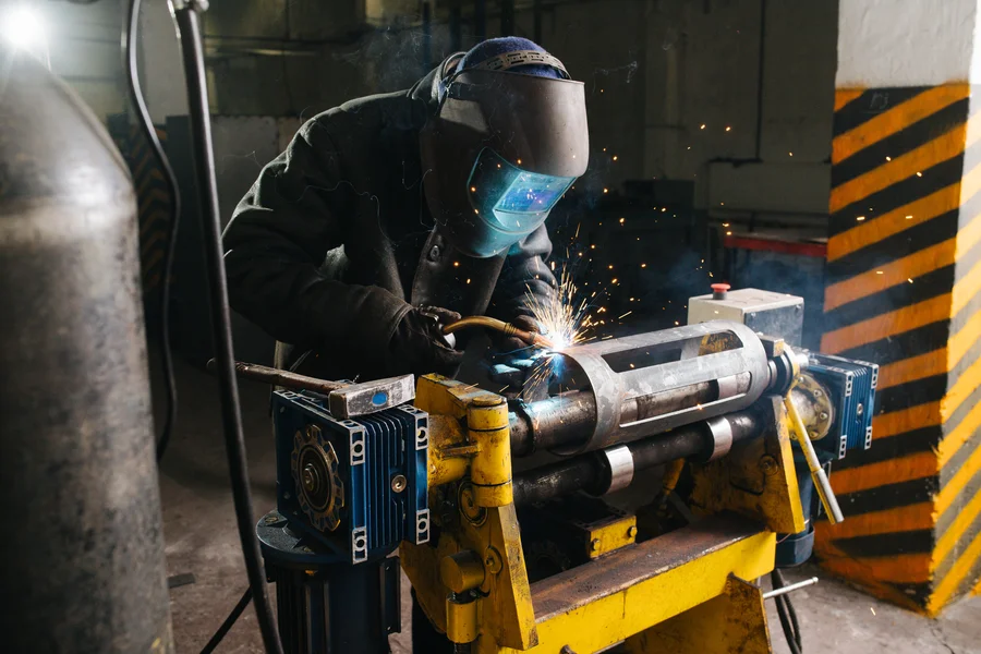 Key Factors To Consider When Hiring Industrial Welding Services in Killdeer, ND Key Factors To Consider When Hiring Industrial Welding Services in Killdeer, ND